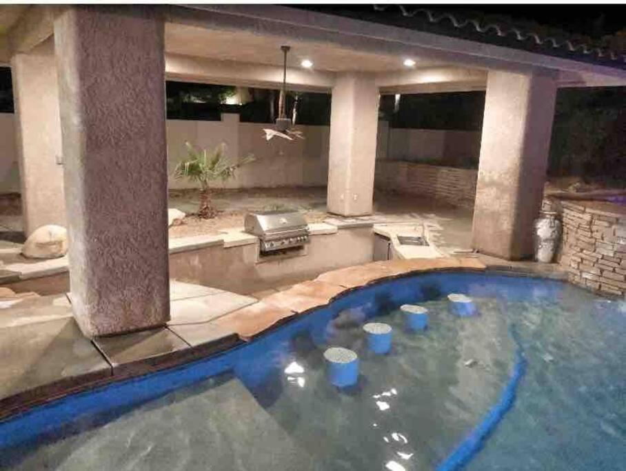 לייק הבאסו סיטי Ultimate Backyard-Pool/Spa. Slide. Lakeview. Ball מראה חיצוני תמונה