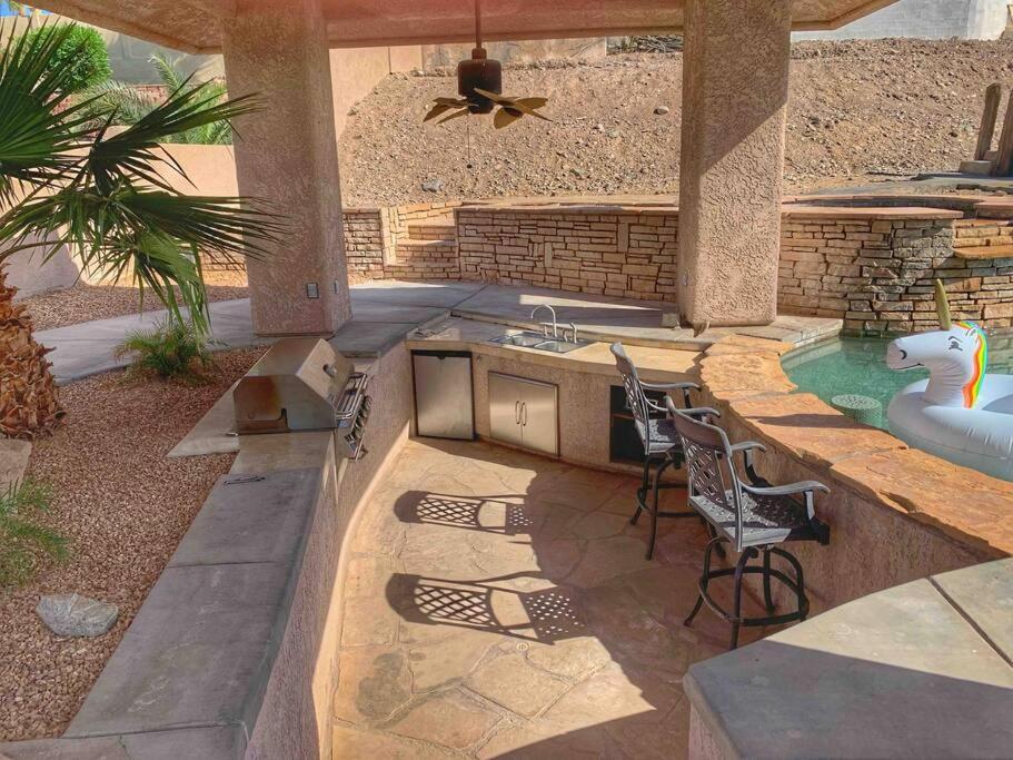 לייק הבאסו סיטי Ultimate Backyard-Pool/Spa. Slide. Lakeview. Ball מראה חיצוני תמונה